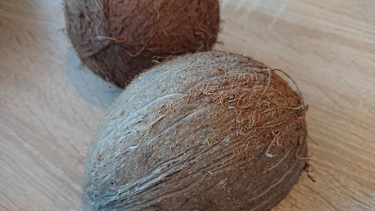 Olej kokosowy – właściwości, zastosowanie i przechowywanie